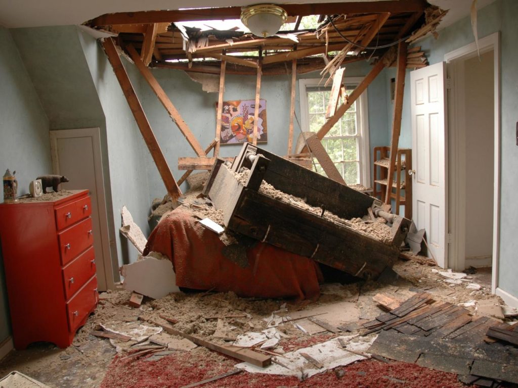 Roof Water Damage Repair-West Palm Beach Mold Remediation & Water Damage Restoration Services-We offer home restoration services, water damage restoration, mold removal & remediation, water removal, fire and smoke damage services, fire damage restoration, mold remediation inspection, and more.